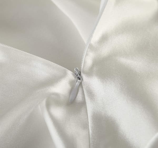 Satinkuddfodral för hår och hud, 2-pack - standardstorlek örngott 48*74CM