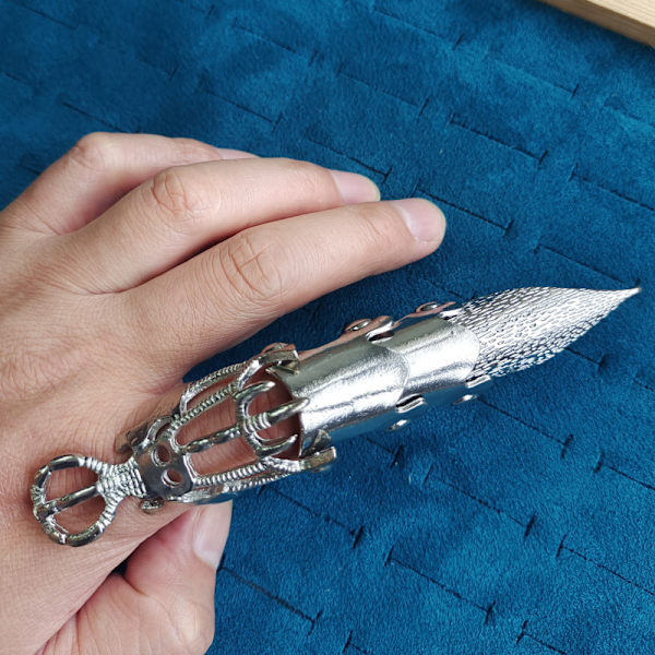 Smycken Silvery Armour Knuckle Full Finger Dubbel Loop Aktivitetsring Punk R