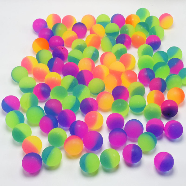 100 studsbollar (slumpmässiga färger), gummiballar för barn