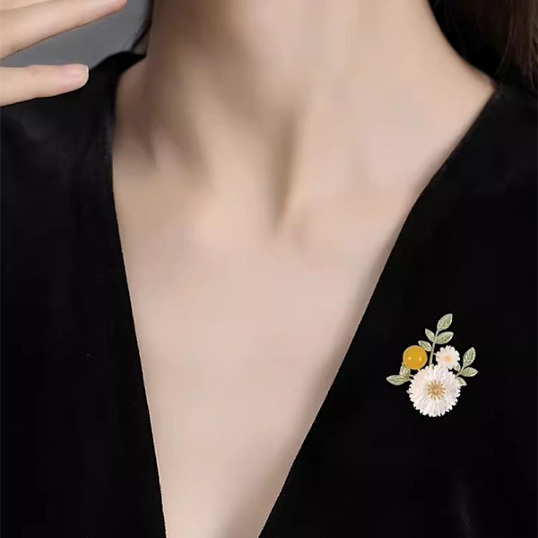 Kvinners Daisy Brosje, Hvit Blomster Brosje Elegant Skjerf Pin Kostyme