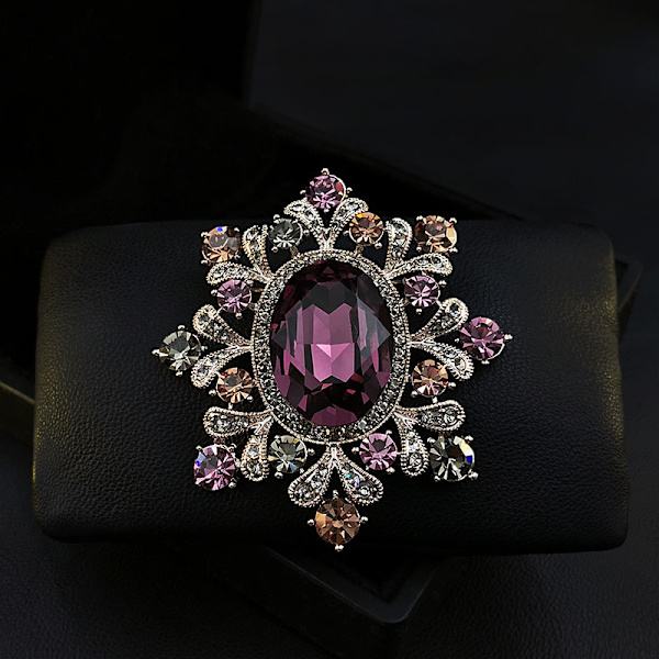 Ny kvinders smykker broche mode diamant retro blomst vedhæng s