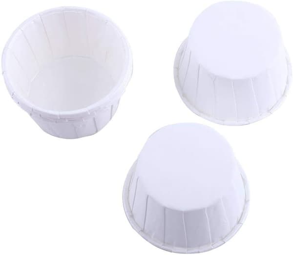 100-pack Bakplåtspapper Bakformar kompatibla med Cupcakes och Muffins, (Vit)