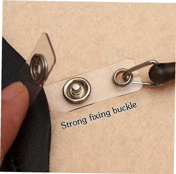 2 stk. Tether-badge med clips, sammentrækkelig karabinhage, rulle, clipsholder, K