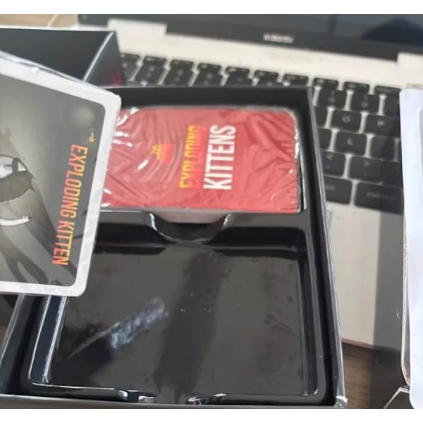 Asmodee Exploding Kittens NSFW Edition, Brädspel, Kortspel, Engelsk Utgåva