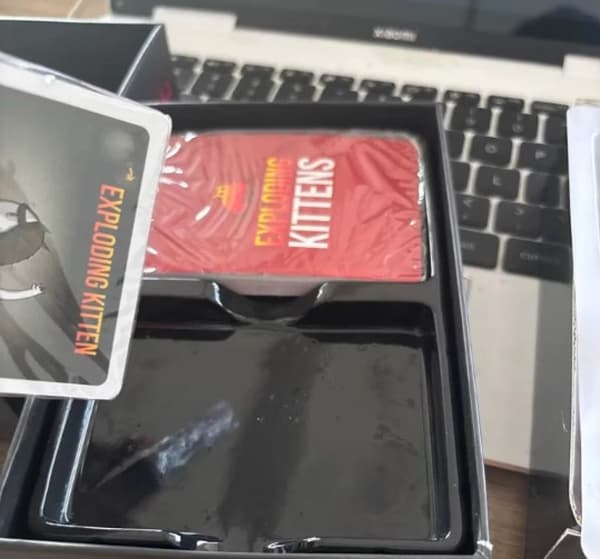 Asmodee Exploding Kittens NSFW Edition, Brætspil, Kortspil, Engelsk Udgave
