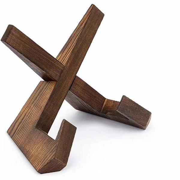 Keittokirjateline, käsintehty puinen keittokirjateline, reseptikirjateline yhteensopiva näyttö, reseptikirjateline yhteensopiva keittiö, maalaistalon keittiö,