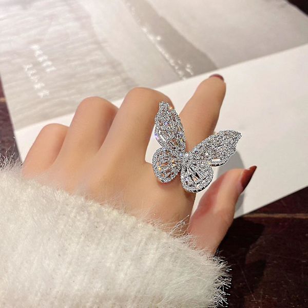 Kvinnors mode kubisk zirkonia inlagd fjäril fingerring fest smycken gåva