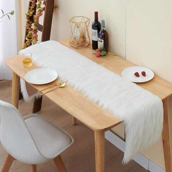 Modern bordslöpare i fuskpäls för jul, bröllop, vit (37*183c