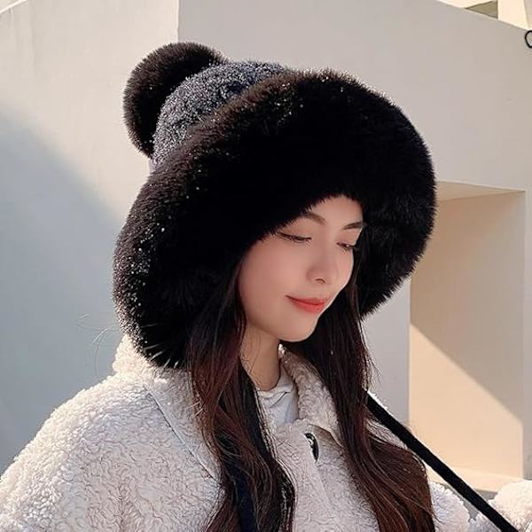 Vinterstickad Fleecefodrad Beanie Varm Hatt med Öronlappar, Pom Poms för Kvinnor