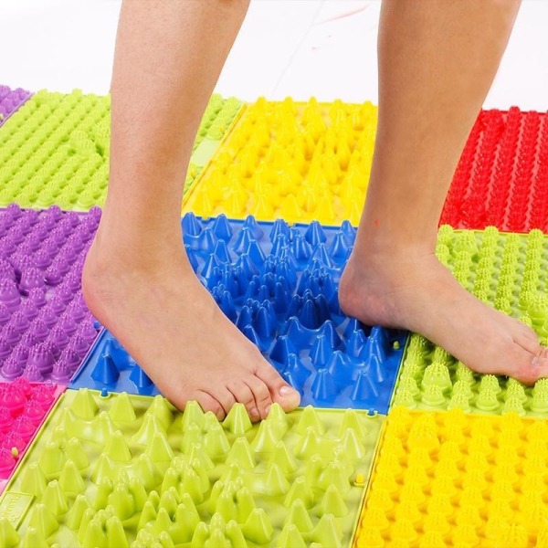 6PCS Fotmassagematta Akupressurmatta Fotreflexologi Gå Tåplatta Massageplatta Badrumsmatta Yogamatta Halkskyddad Matta Utomhusspel Straffmatta (6färg)