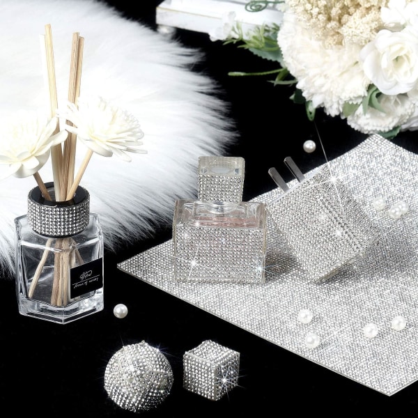 Glittrande Rhinestone-ark Rhinestone-klistermärken DIY Bildekor Klistermärken Självhäftande Glitter Rhinestones Kristallpärlor Klistermärken för Bildekor Vit