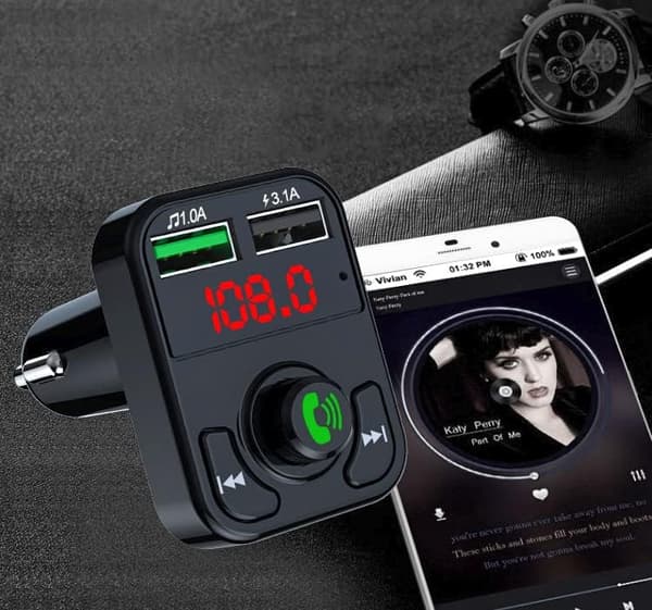 Bil FM-sender håndfri Bluetooth bilsett MP3-spiller 3.1A hurtiglading