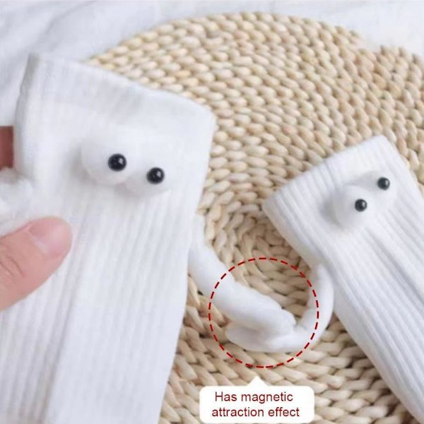 Par strumpor som håller hand, roliga magnetiska sug 3D dockpar strumpor, Fu