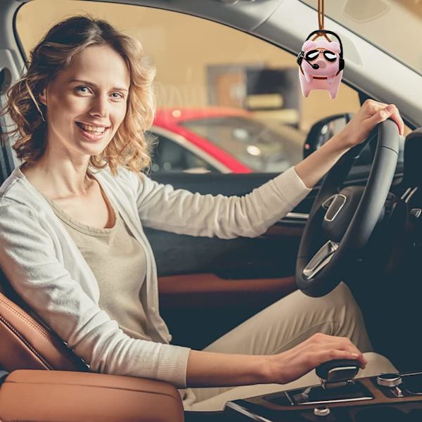 Auton koriste, söpö hauska sika auton taustapeilin riipus roikkuva koriste