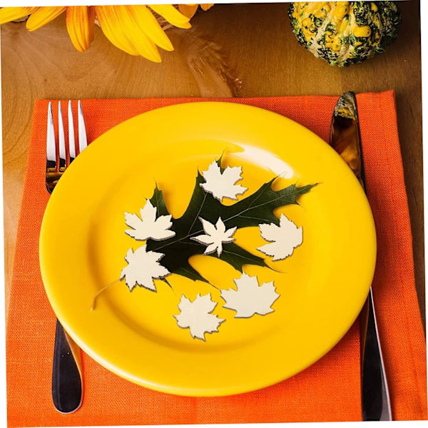 Träbitar i lönnlövform, Mini, Oavslutade, Lönnlöv i Trä, Utskärningar för Thanksgiving, Höst, DIY-Dekoration, 1,2 tum, 160 st