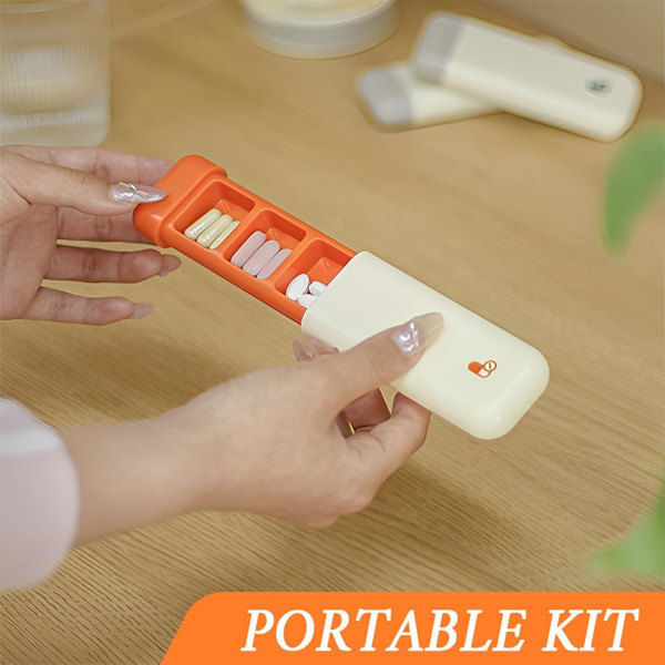 Mini Pillbox, Reseförpackning för Piller - 3 Fack för Daglig Organisation, Lätt att Ta Med på Resa eller i Fickan (Orange)