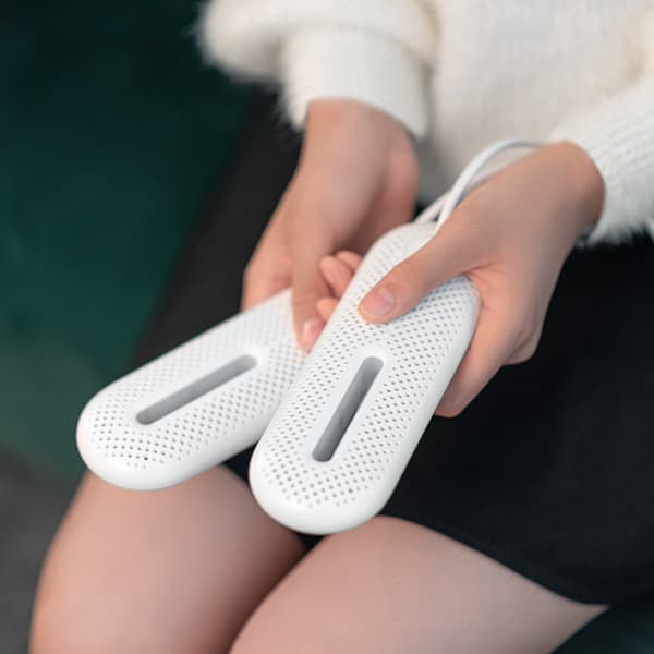 Mini-sähkökengänkuivain hajunpoistolaite