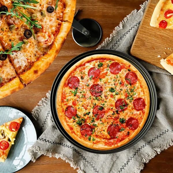 Pizza Punch Pan Karbonstål Multifunksjonell Perforert Ovnspan Non-Stick Pizzapanne