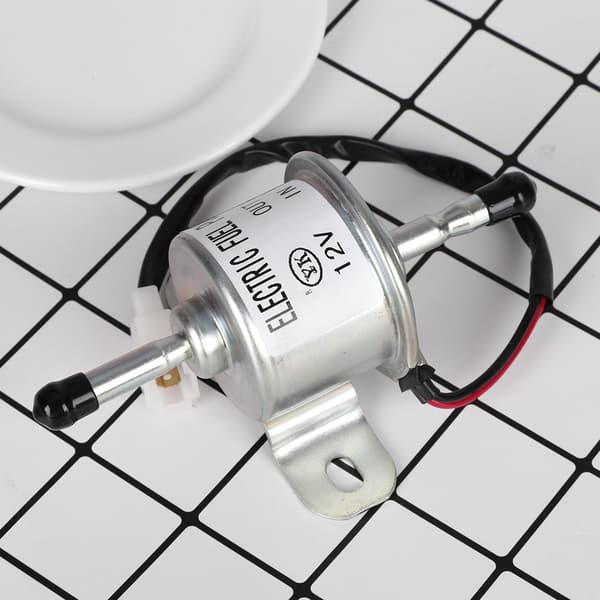 Bränslepump 129612-52100 för Yanmar 4tnv88 3tnv88; Takeuchi