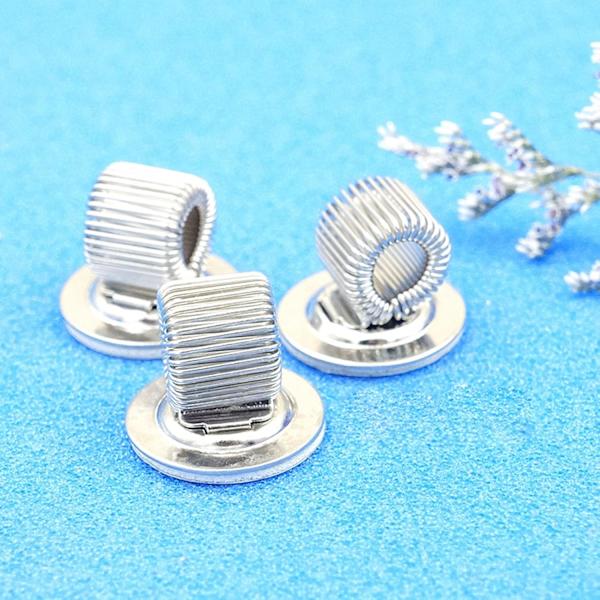 Magnetisk Pennahållare i Metall med Justerbar Fjäderspänne för Kylskåp och Vittavla 3 st (Silver)