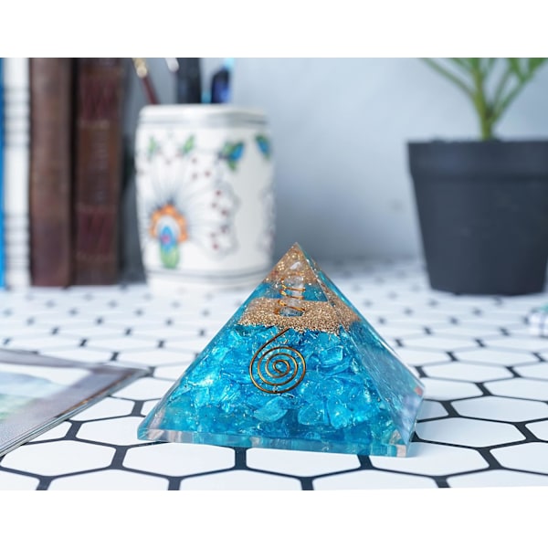 Magnificent Crystal - Attracts Mass Pyramid - Green Aventurine - Tiger Eye