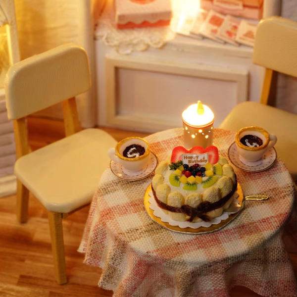 DIY-nukkekodin pienoismalli puinen huonekalusarja, nukkekoti pölysuojuksen kanssa, miniatyyri käsintehty puinen nukkekodin lelu aikuislahja