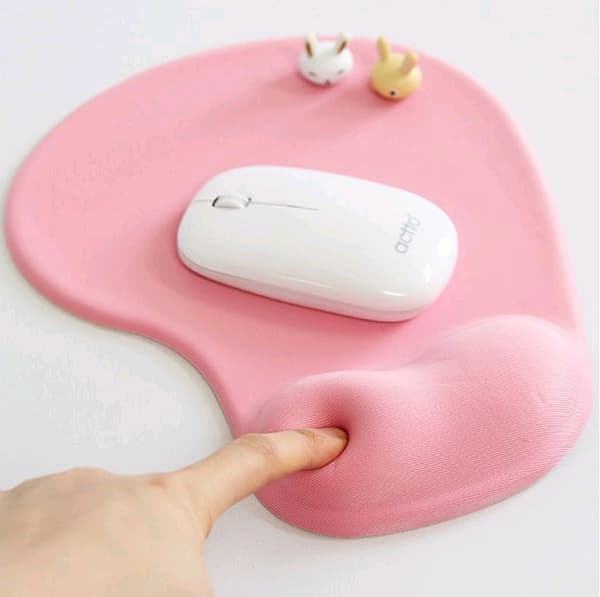 Musematte Memory Foam håndtert Ergonomisk sklisikker musematte Palm rosa
