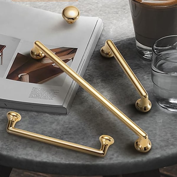 6 stk. køkkenskabshåndtag i zinklegering, vintage guld