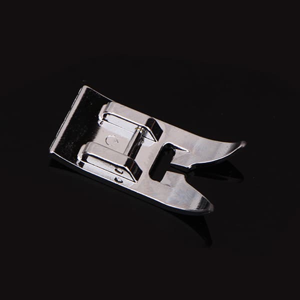 2 st Zig Zag, 3,2*1,4CM, silver, raksömfot tryckfot