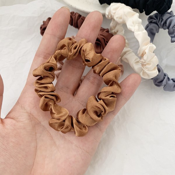 6-pack Scrunchies Hårrosetter Beige Brun Svart flerfärgad