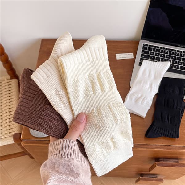 6 par ensfarvede sokker til kvinder
