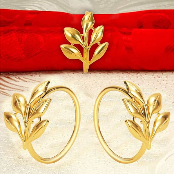 Set med 6 lövformade servettringar i metall, guld