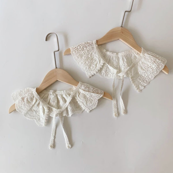 Baby Bib Lace Baby Tilbehør Koreanske Børn Blonde Krave Sød Hul Kvindelige B
