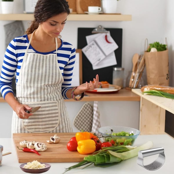Manuell, Böjd Rostfri Garlic Press, Professionell Garlic Crusher Silikon Garlic Peeler för Kök Verktyg