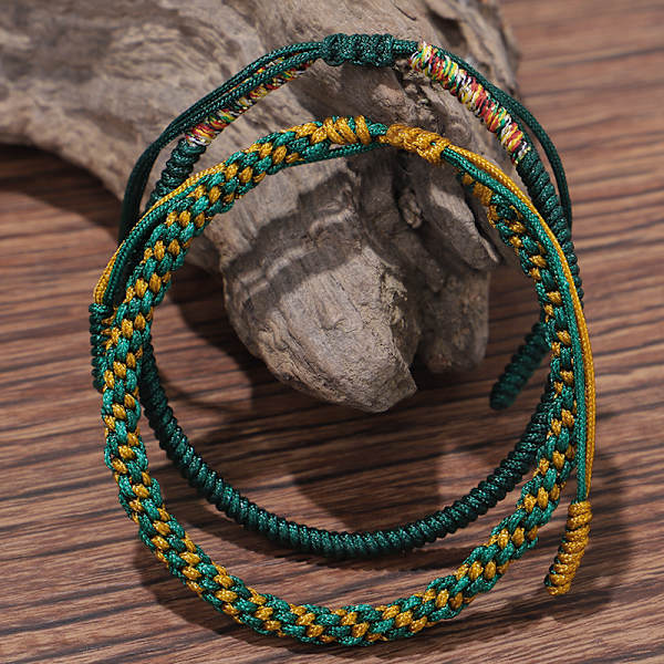 Handgjord tibetansk buddhistisk flätat knutarmband för män och kvinnor