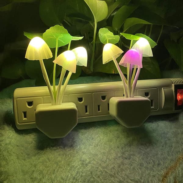 [2 Pack] Plug in LED Mushroom Night Light Lamp med skymningssensor, Cu