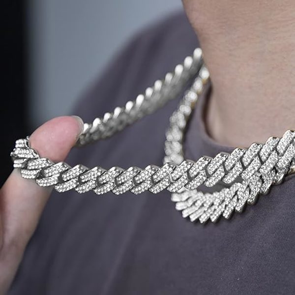 Kubanska kedjenhalsband Silver/Gold Kubanska länkkjedjor Herrar Iced Out
