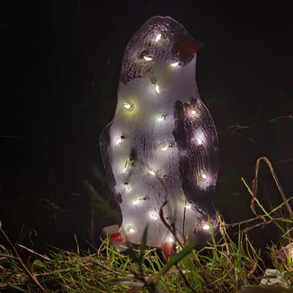 Lysende pingvin, pingvinjulslysdekorasjon, LED-pingvinfigur, hage