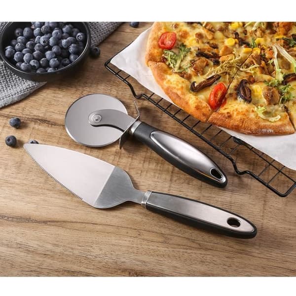Todelt pizzakutter og slikkepott i rustfritt stål