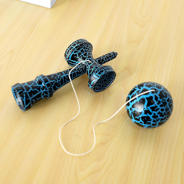 Treleke Toy Utendørs Sport Kendama Leke Ball Barn og Voksne Utendørs Ball Sport Crack Bøk Tre Fargerik Design Svart og Blå