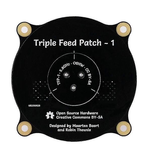 5.8GHz Triple Feed Patch Antenn RP SMA Riktad Cirkulärt Polariserad Antenn för FPV Fatshark G JN (C)