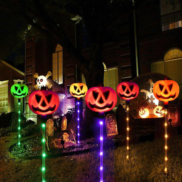 Sett med 6 solcelledrevne gresskarlys, halloweendekorasjoner, fargeendrende lys for å lyse opp gresskardekorasjoner, halloweenfest veranda og uteplassdekorasjoner