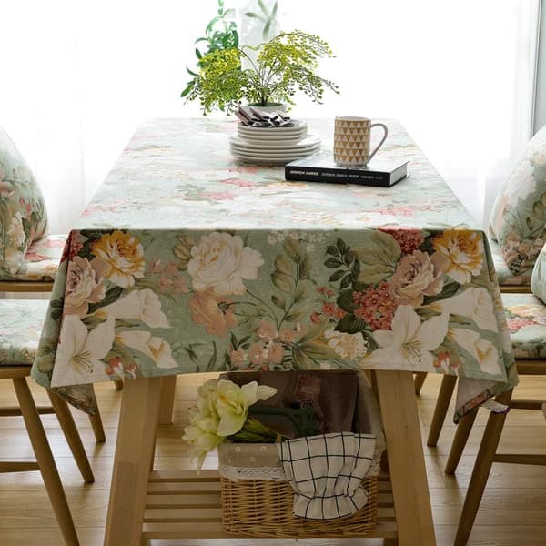 Handgjord brosch med ullblomma