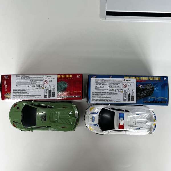 Transformerande Sportbilsrobotleksak – Tröghetsdriven Elektrisk Rörelsesensorbil för Barn (4–6 år) A
