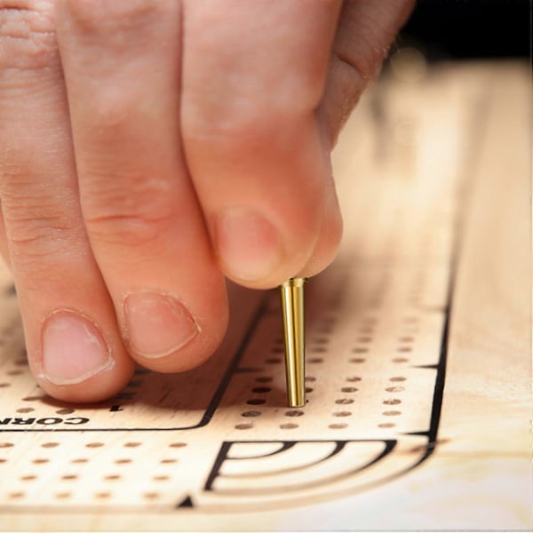 24 st Cribbage-pinnar i Metall, Snedd Design, Passar 1/8 Tums Hål, 3 Färger, Traditionella Brädspeltillbehör