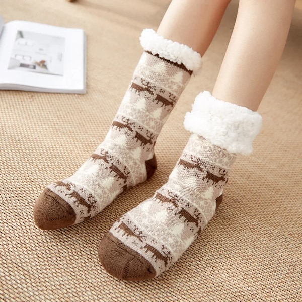 Vinter Varma Sockor Dam Penguin Plysch Mjuka Kvinnliga Icke-Grepp Golvtofflor Korta Sockor Fuzzy Fluffy Hjort Älg Björ Julgåva Hjort Coff deer coffee One Size