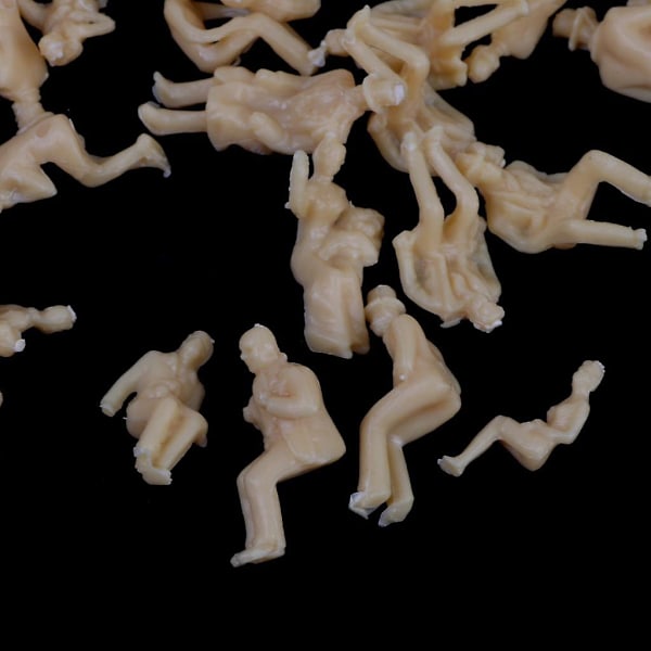 Modelljernbane Umalte Sittende Mennesker Passasjerfigurer 2cm (C)