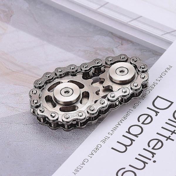 Fidget Spinner Leksak med Cykelkedja i Metall och Kugghjulsdesign för Stresslindring och Fingerövning (C)