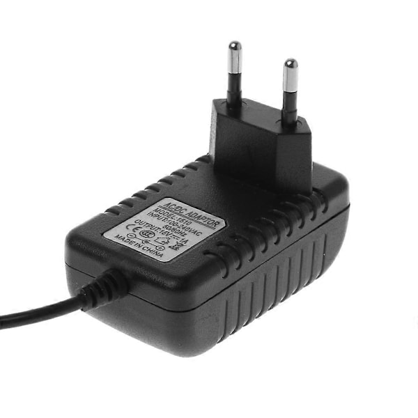 Universal Mains AC/DC 15V 1A 5.5x2.5mm Plugg Strømforsyning Adapter Vegglader (FCC)