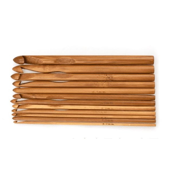 N098 - 20 st. virknålar i finaste bambu med fodral